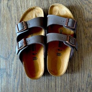 Kids’ Birkenstock sandals - barely worn